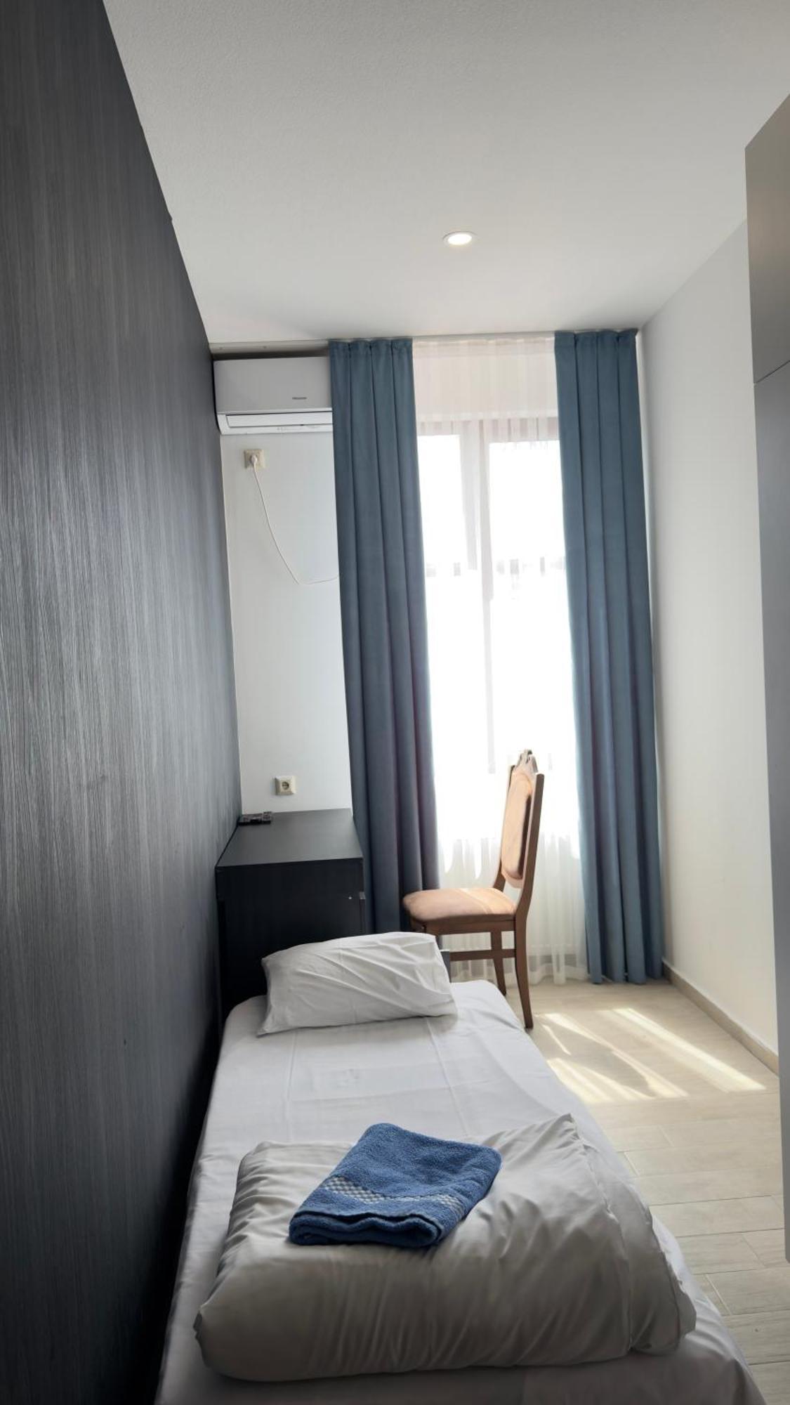Star Hotel Kutaisi Ngoại thất bức ảnh
