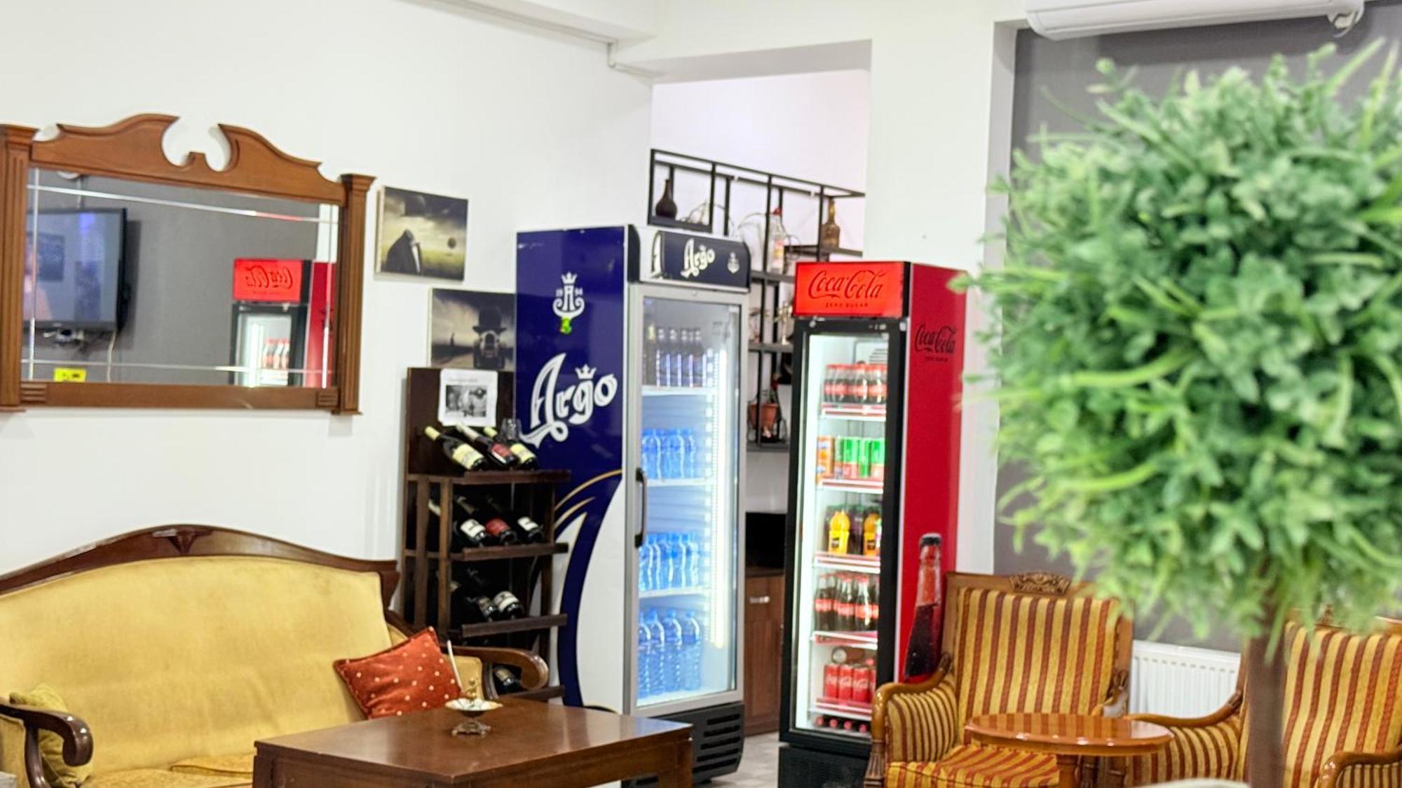 Star Hotel Kutaisi Ngoại thất bức ảnh